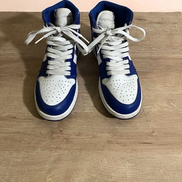 Air Jordan Retro 1 OG Storm Blue - Picture 3 of 5